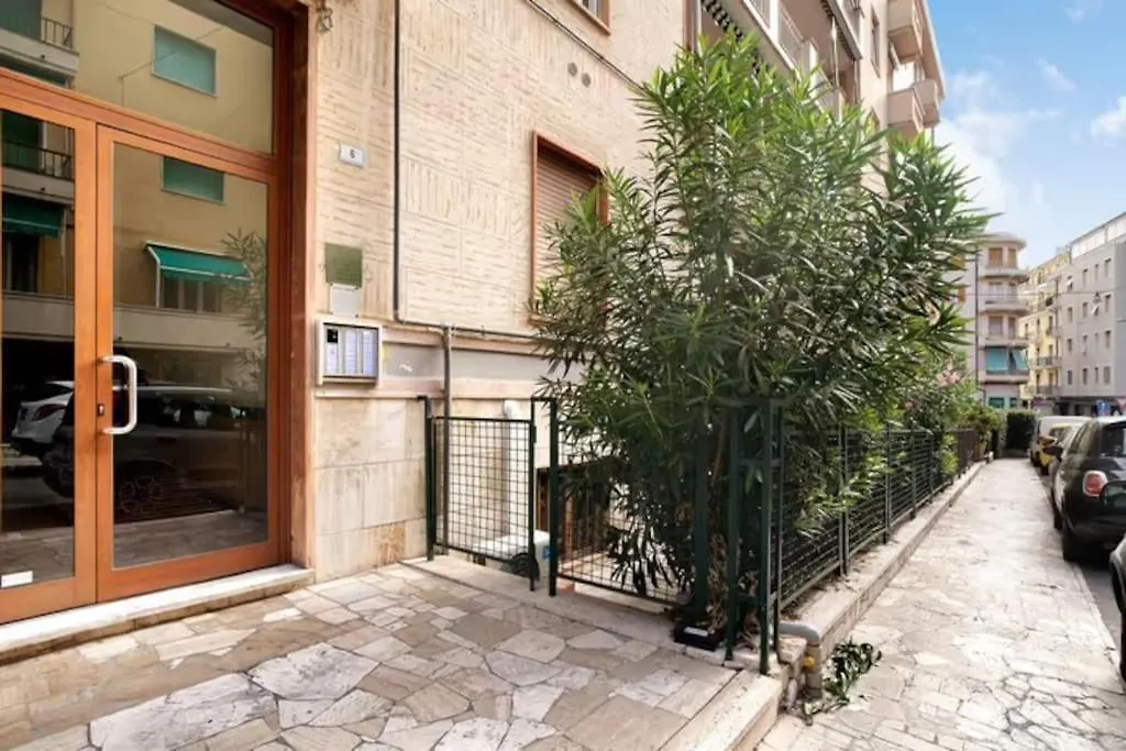 Apartment Casa Margherita Alassio