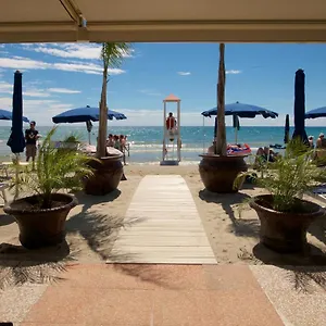 4* Hotel Grand Mediterranee